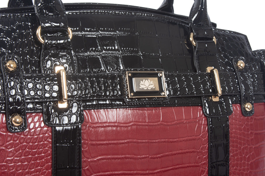 Perfect to display your matching luggage tags, take this gorgeous bag with you on your romantic weekend getaway this Valentines Day. Upgrade her morning routine by taking the weight off her shoulders to ease her back pain with a roller work bag.